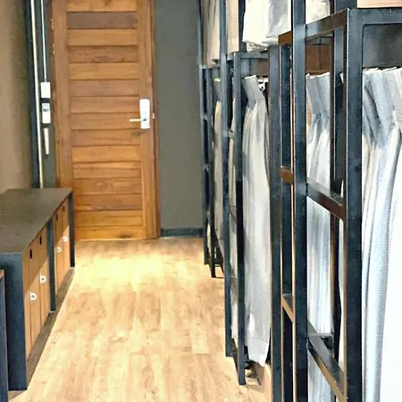 Bunkbed Hostel-3